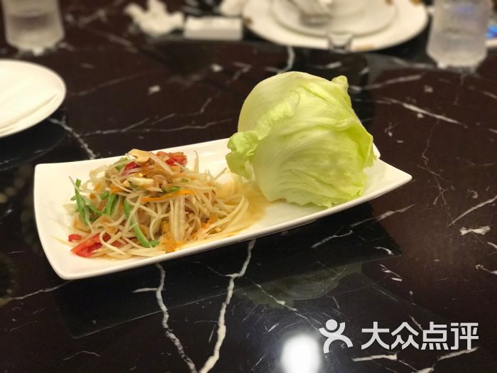 开云电竞官方网站：苏州金螳螂建筑装饰股份有限公司荣获2016中国价值地产总评榜“年度品质服务商”